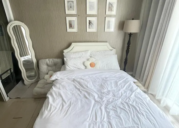 Aparthotel In Paranaque Near Naia- Azure Paranaque Manila